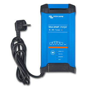 Victron Energy Nabíjačka autobatérií BlueSmart 12V/30A IP22 1 výstup